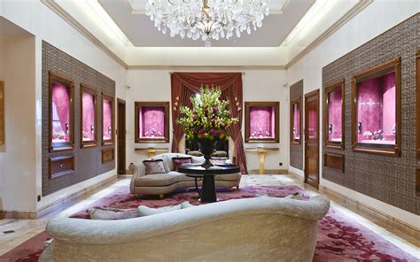 patek philippe salon reviews|Patek Philippe locations.